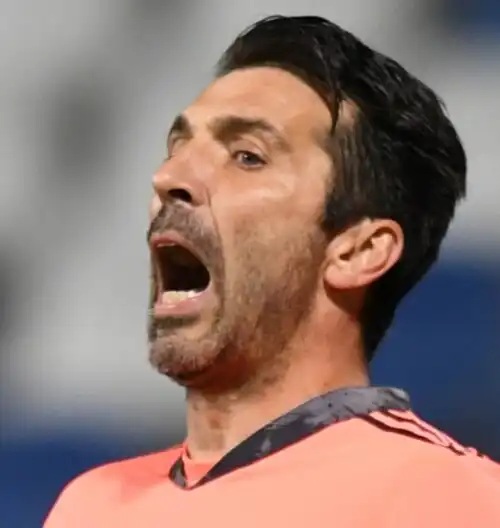 Gianluigi Buffon e l’addio al calcio: dal ritiro del Parma lo strano indizio