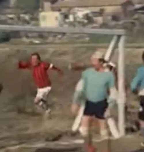 Quante ne sai sul calcio nel cinema comico italiano? Le domande