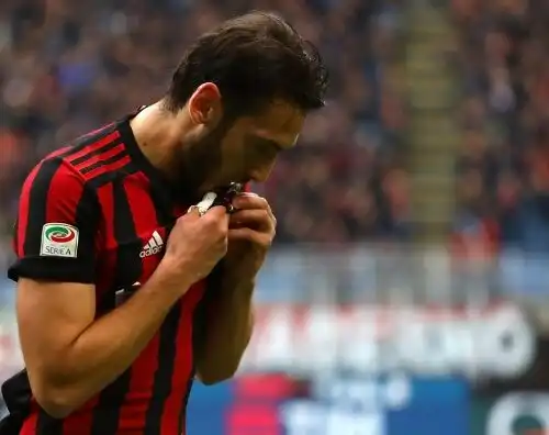 Calhanoglu non vuole andarsene