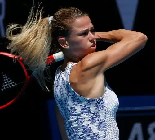 Camila Giorgi turba la numero uno Ashleigh Barty