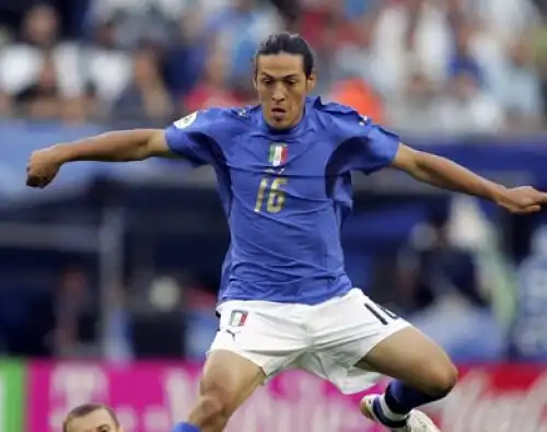 Camoranesi butta Dybala giù dalla torre