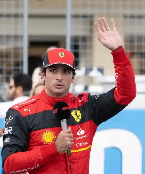Ferrari, Carlos Sainz ha un messaggio speciale per i suoi tifosi