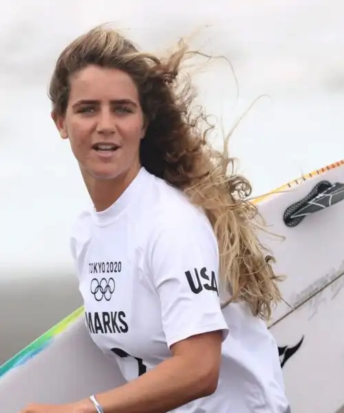 Caroline Marks, astro nascente del surf: le foto