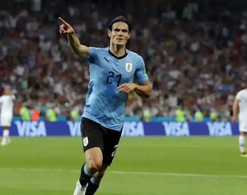 Il Real Madrid vira su Cavani