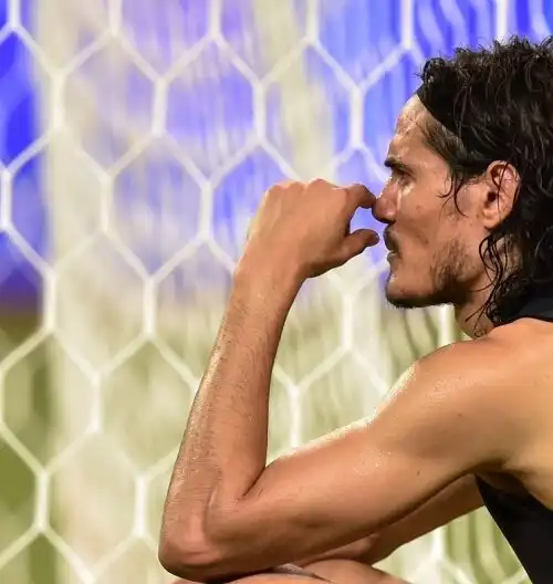 Tottenham, Mourinho chiama Cavani