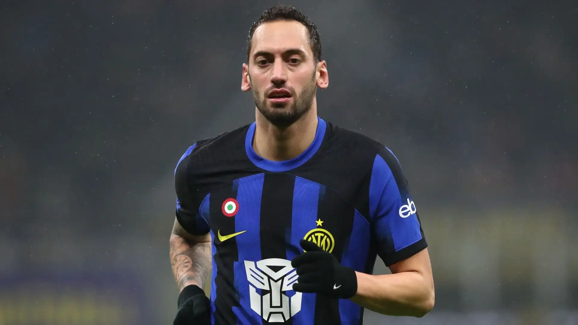 3- Tra i pezzi più pregiati della rosa dell'Inter: Hakan Calhanoglu ha un valore di 40 milioni di euro