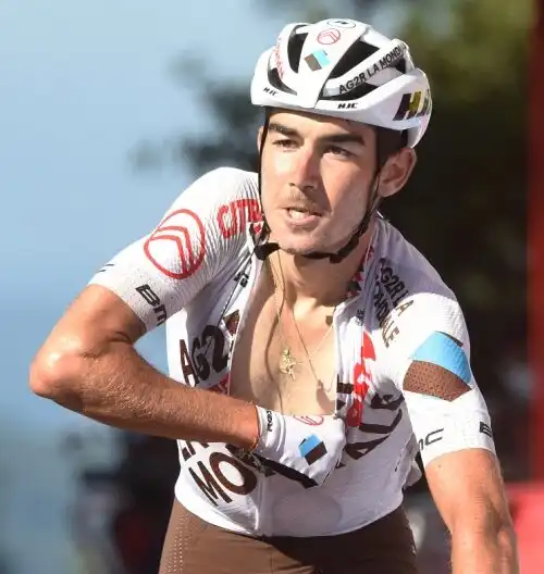 Vuelta: tappa a Champoussin, ma a sorridere è Primoz Roglic