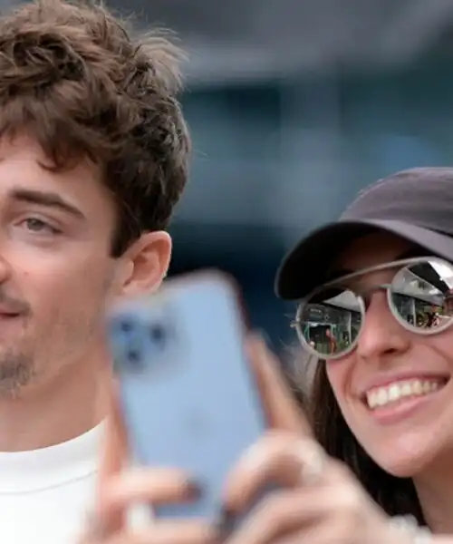 Charles Leclerc e il mistero del rinnovo con la Ferrari