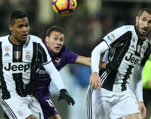 Juve, individuato l’erede di Alex Sandro