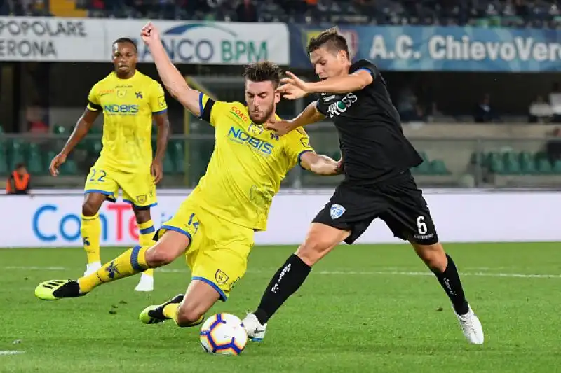 Pareggio prezioso per gli ospiti a cui nella ripresa è annullato un gol dopo l'intervento del VAR!