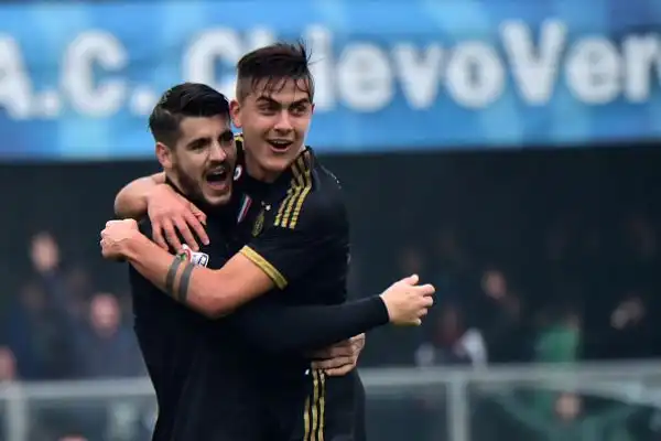 Juve asfaltatrice: Chievo vittima dello 0-4. Dodicesima vittoria di fila per gli uomini di Allegri in campionato.