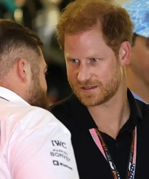 Ci sono visite al box della Mercedes: le foto