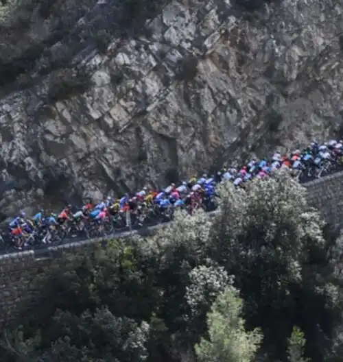 Tour de France, un pezzo da novanta dà forfait