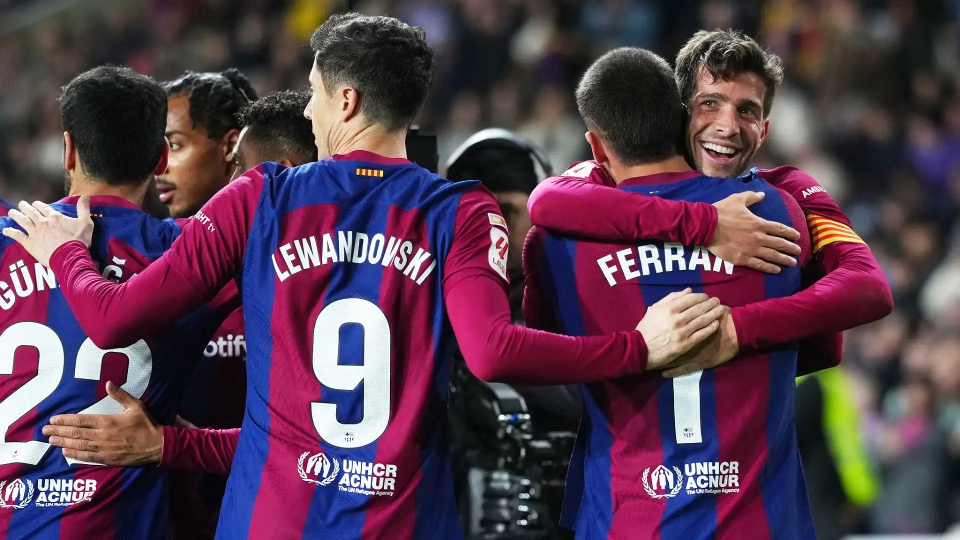 8- Xavi può contare su tantissimi baby talenti. Il valore del Barcellona è di 818 milioni di euro
