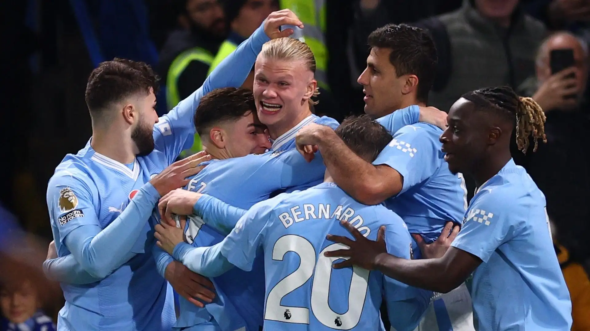 1- Capeggia il Manchester City con un valore astronomico: 1,29 miliardi di euro

