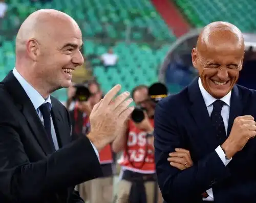 Pierluigi Collina sul tetto del mondo