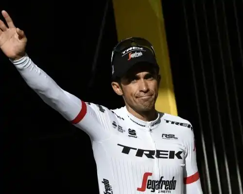 Annuncio a sorpresa, Contador lascia