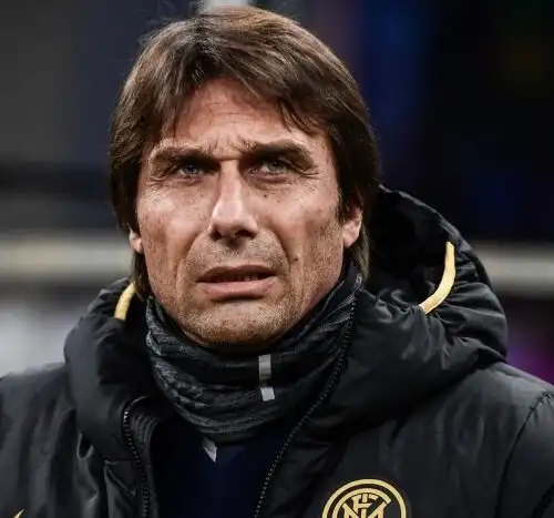 Conte sarcastico: “Non stiamo comprando mezzo Real”