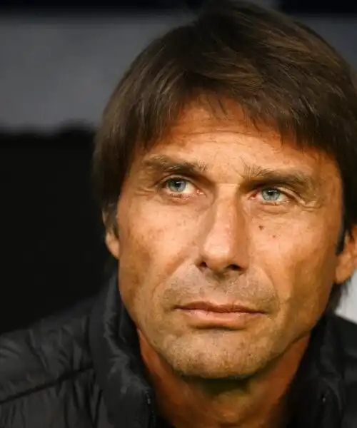 Le condizioni di Antonio Conte al Milan: ”Potrebbe accettare”. Le foto