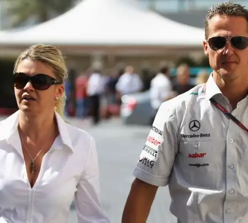 Michael Schumacher, la moglie Corinna in lacrime