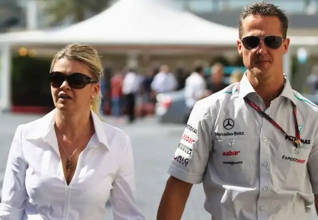 Michael Schumacher, la moglie torna a parlare: “Quando la sento, piango”