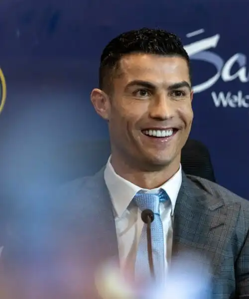 Cristiano Ronaldo si presenta all’Al Nassr: le prime foto
