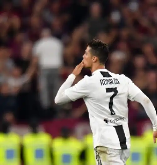 Cristiano Ronaldo gela i sogni del Torino