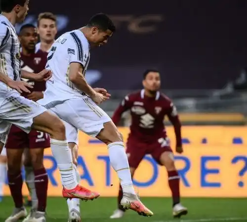 Ronaldo salva la Juventus, il derby col Torino finisce pari