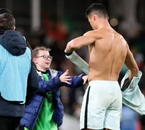Cristiano Ronaldo realizza il sogno di una piccola fan