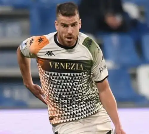 Ternana battuta, Venezia avanti