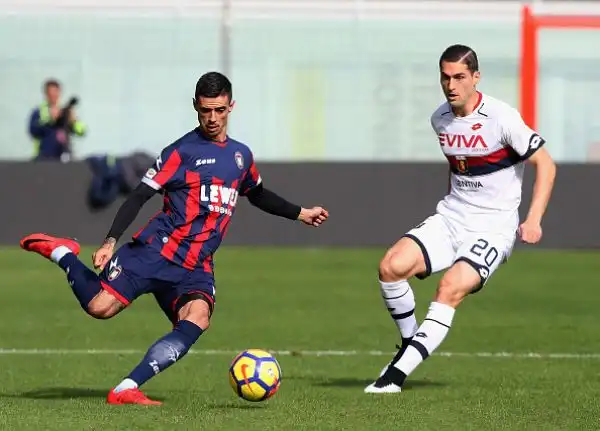 Preziosa vittoria in trasferta del Genoa nell'anticipo della tredicesima giornata di serie A. Il Grifone si impone a Crotone grazie alla rete nel primo tempo di Rigoni.
