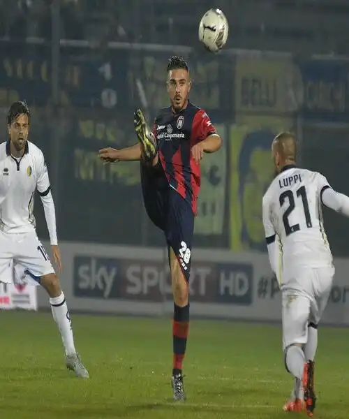 Crotone-Modena 1-0