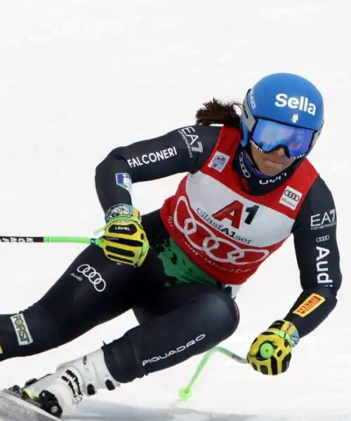 St.Anton, Elena Curtoni si mangia le mani