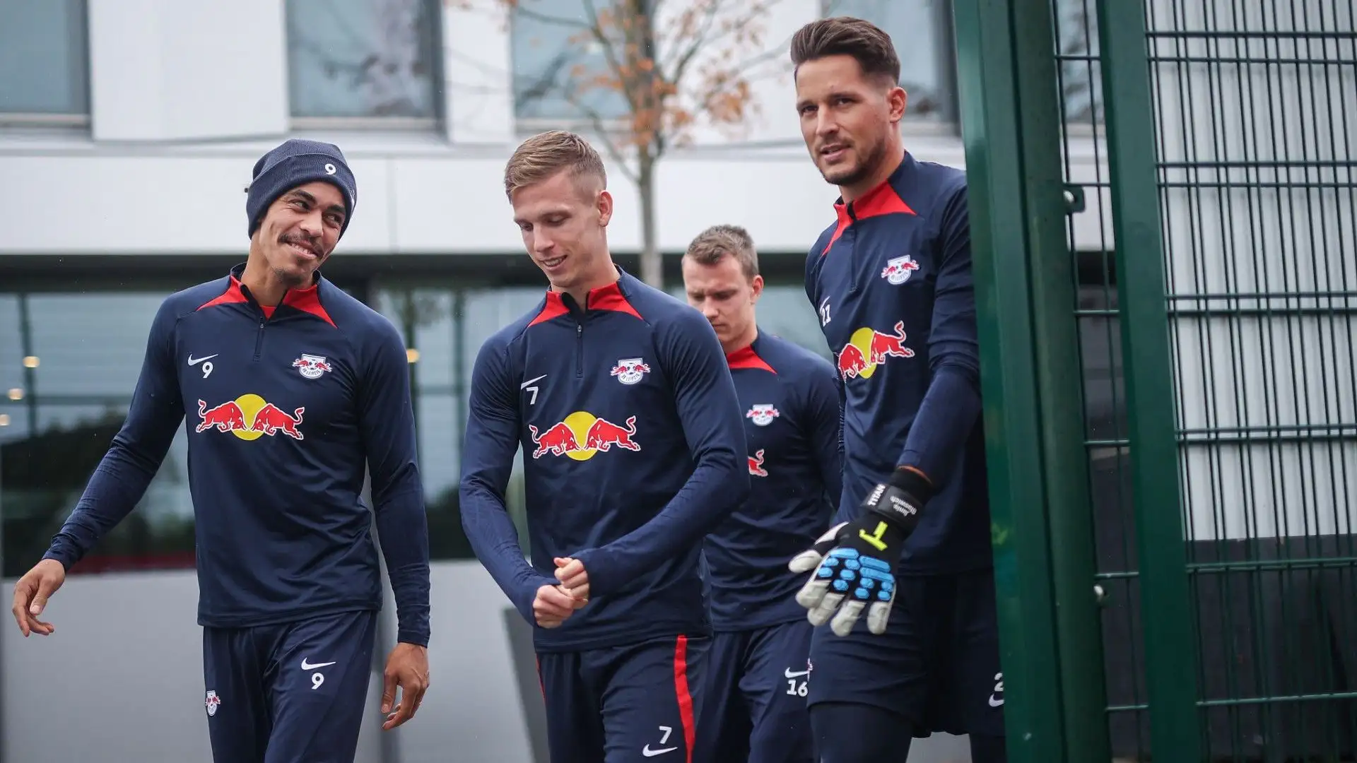 Nelle ultime ore il Milan sta valutando attentamente l'ingaggio di Lukas Klostermann
