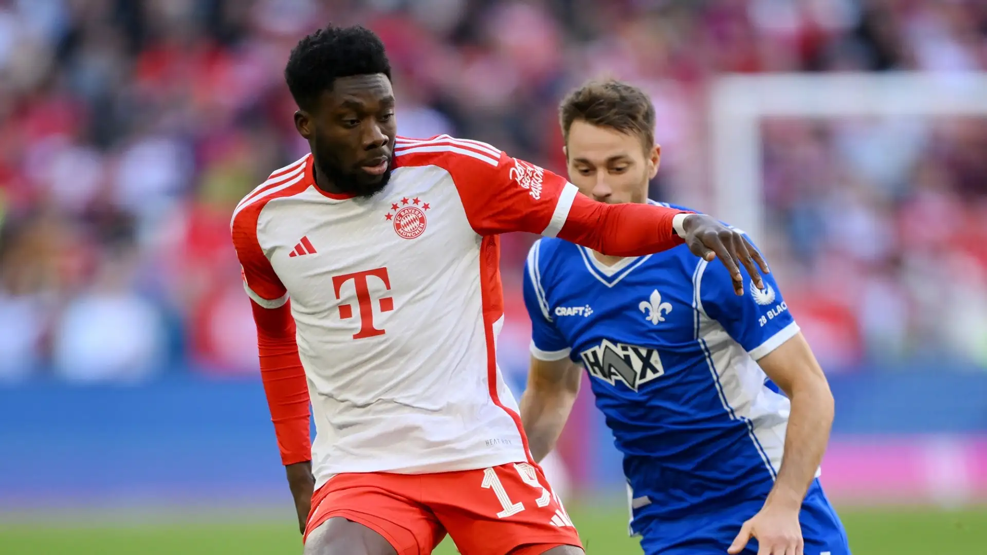 Il Bayern Monaco valuta Davies 70 milioni di euro e accetterà offerte solo a partire da quella cifra