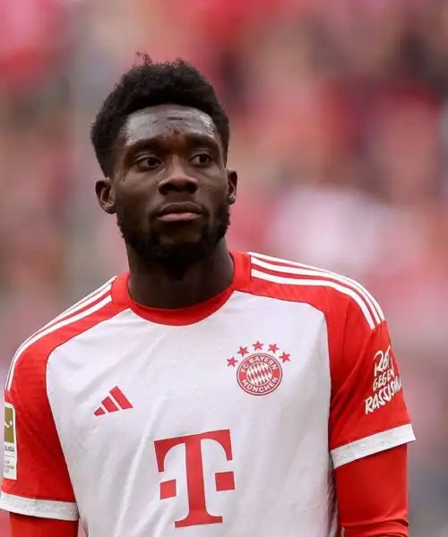 Bayern Monaco-Alphonso Davies: la situazione si complica. Foto