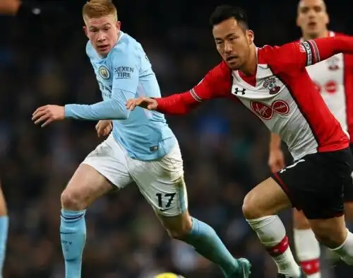 Premier: City salvo al 96′, Rooney ne fa 3