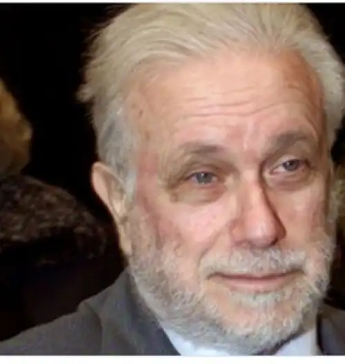 Addio a Luciano De Crescenzo