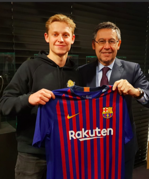 Il Barça prende De Jong per 75 milioni