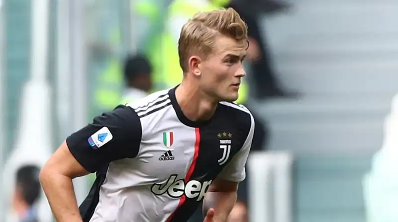 3- Sono serviti 85.5 milioni di euro per convincere l'Ajax a vendere Matthijs de Ligt
