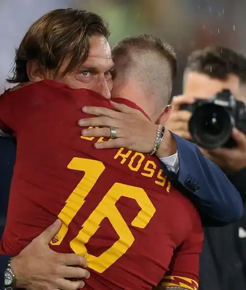 Repubblica: “De Rossi voleva l’allontanamento di Totti”