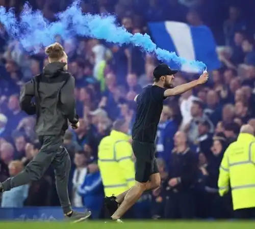 Delirio a Liverpool: i tifosi invadono il campo. Le foto