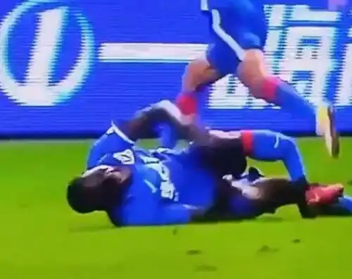 Demba Ba, infortunio raccapricciante