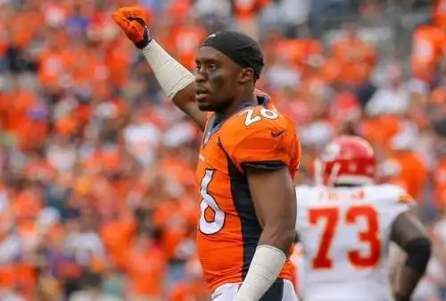 NFL, Denver ferma New England