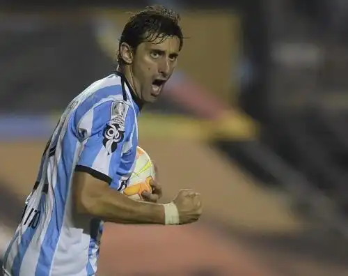 Una via di Avellaneda intitolata a Milito