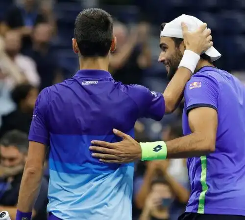 Novak Djokovic abbatte Ruud e consola Matteo Berrettini