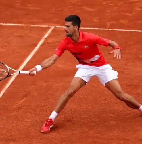 Roland Garros: Zverev si salva, Djokovic senza problemi