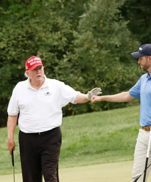 Pioggia di dollari sui campi da golf di Donald Trump