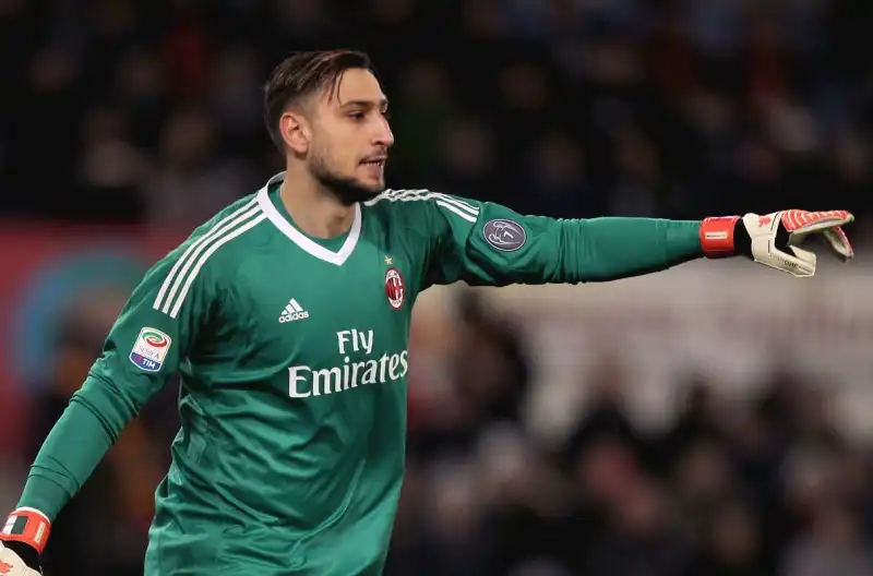 PSG, Leonardo insiste per Donnarumma