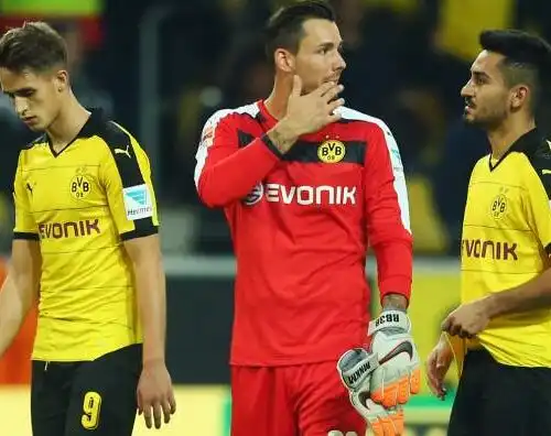 Dortmund beffato e Bayern in fuga